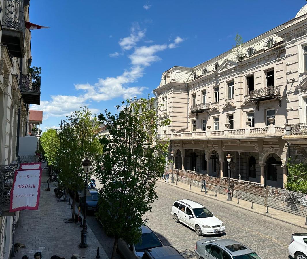 Boutique Hotel Alegria Tbilisi Bagian luar foto
